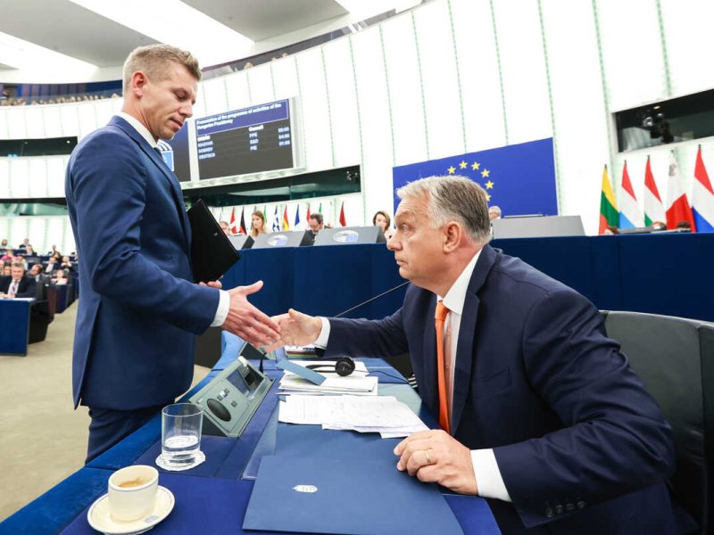 Péter Magyar and Viktor Orbán in the European Parliament, Strasbourg, on 9 October 2024. Photographer: Alain Rolland. ©EU – Source: EP.